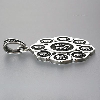 シルバーネックレス