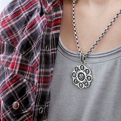 シルバーネックレス