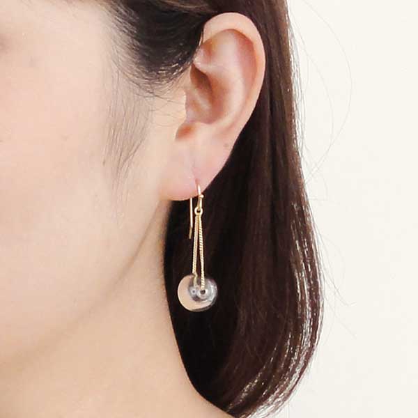 ガラスフックピアス