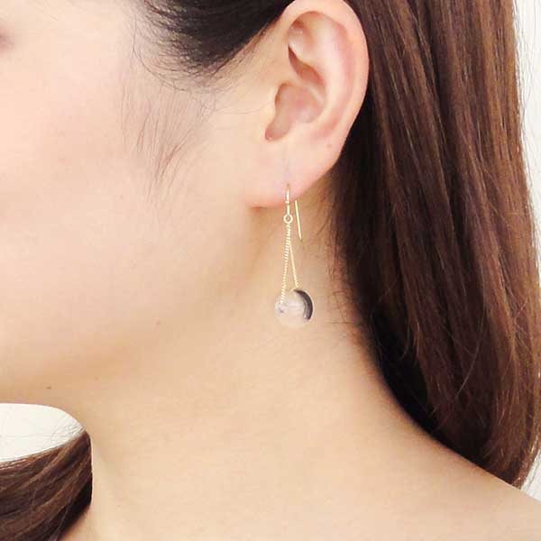 ガラスフックピアス