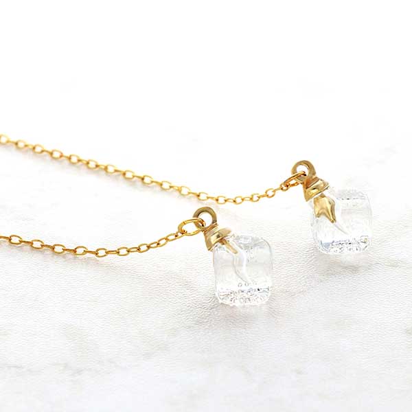 ガラスアメリカンピアス