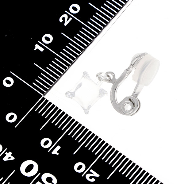 ガラスイヤリング