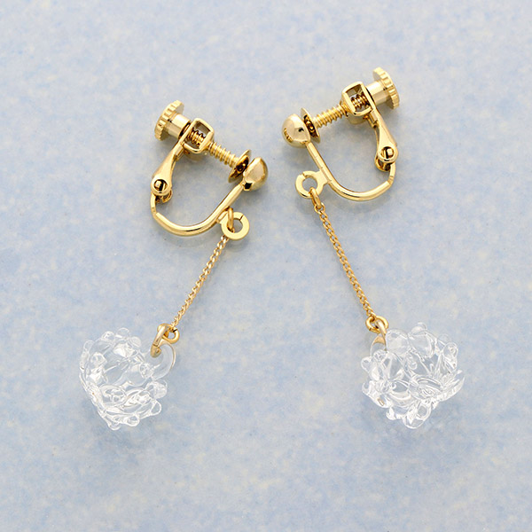 ガラスイヤリング