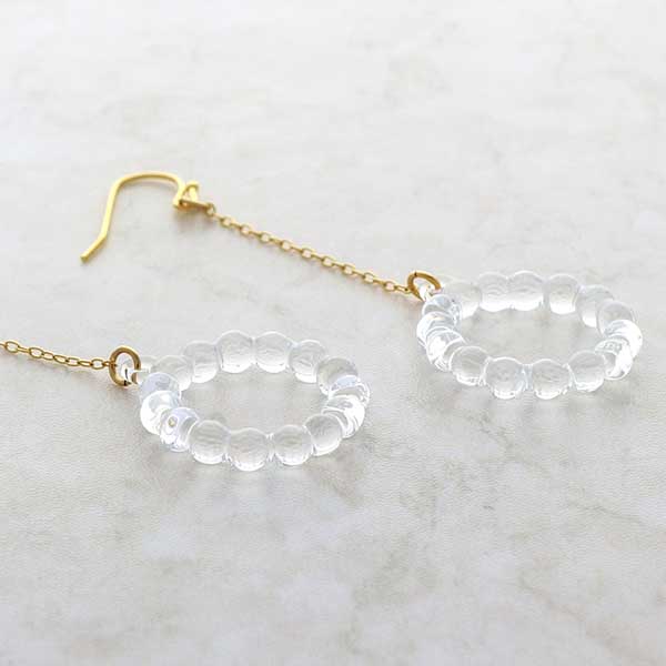 ガラスフックピアス