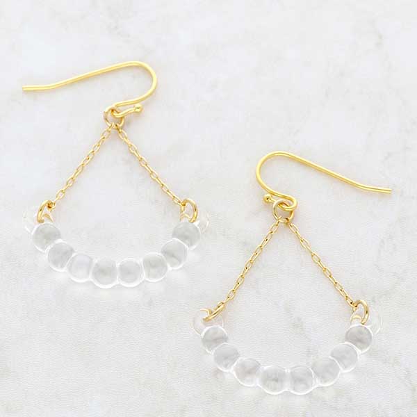 ガラスフックピアス