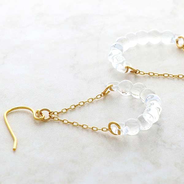 ガラスフックピアス