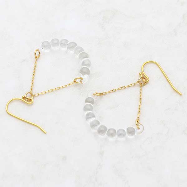 ガラスフックピアス