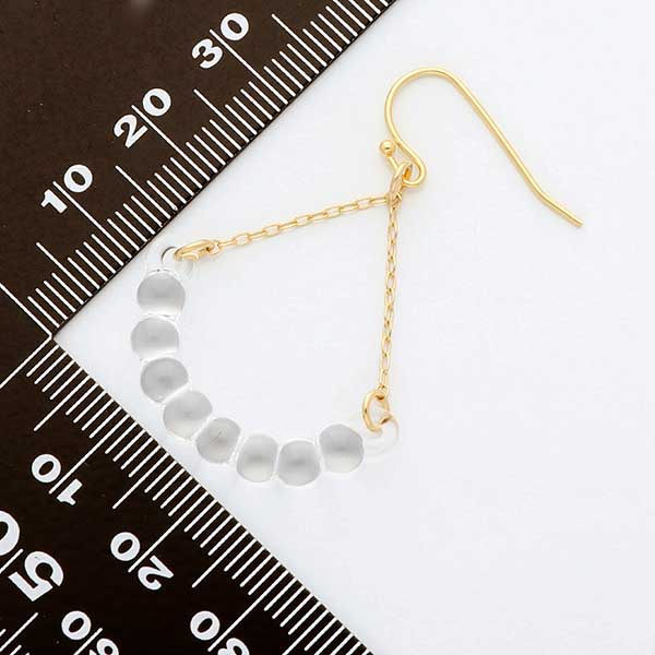 ガラスフックピアス