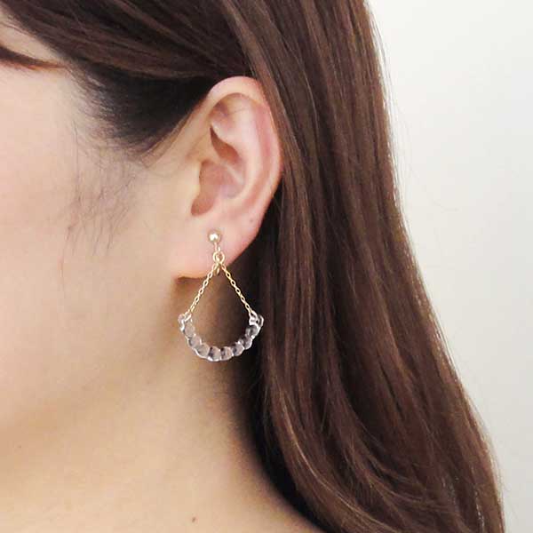 ガラスイヤリング