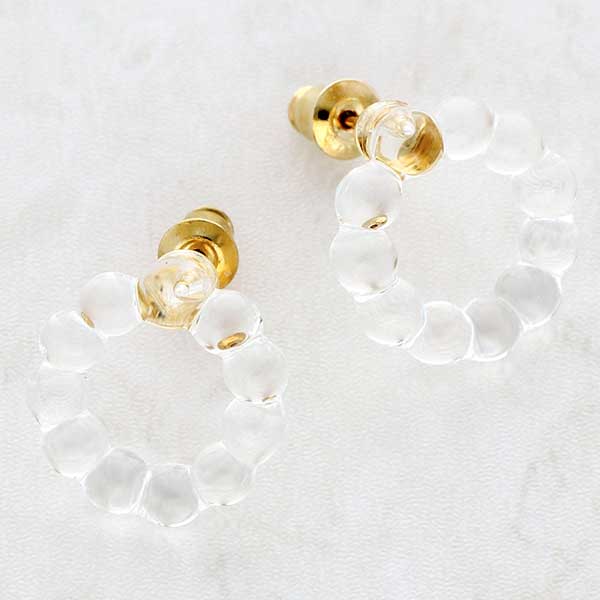 ガラススタッドピアス