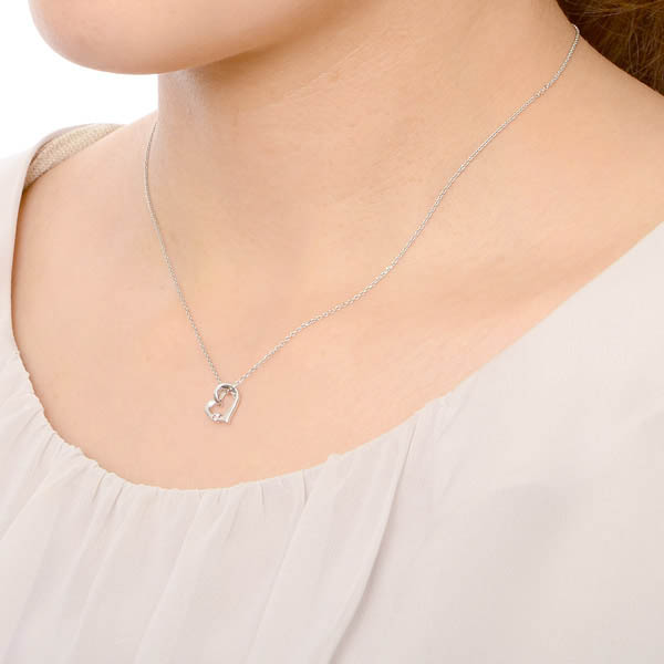 シルバーネックレス