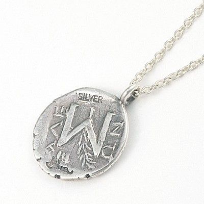 チェーンネックレス