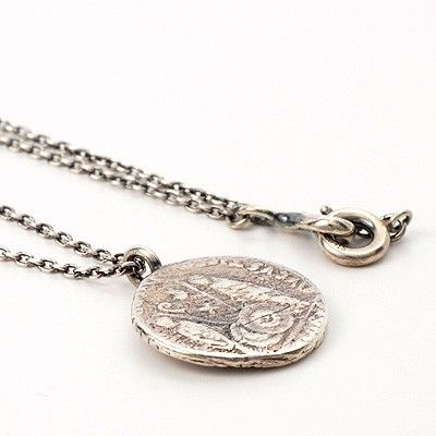 シルバーネックレス