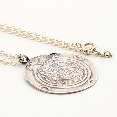 シルバーネックレス