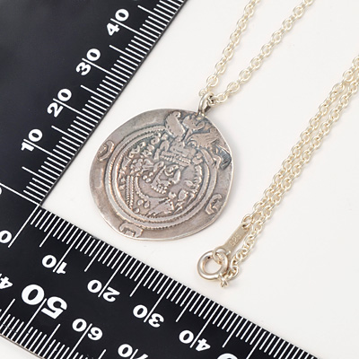 シルバーネックレス