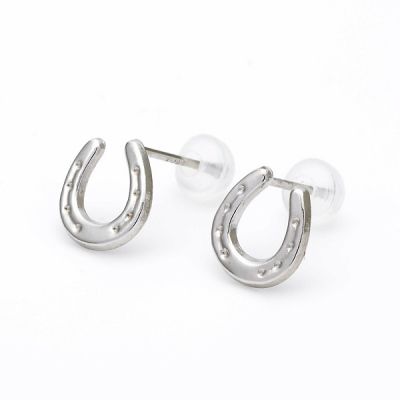 ホワイトゴールドスタッドピアス