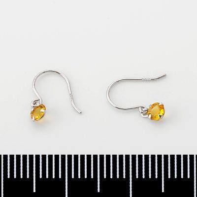 ホワイトゴールドフックピアス