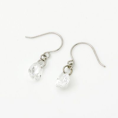 ホワイトゴールドフックピアス