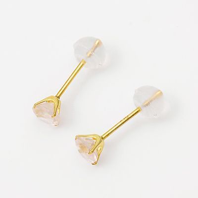 イエローゴールドスタッドピアス