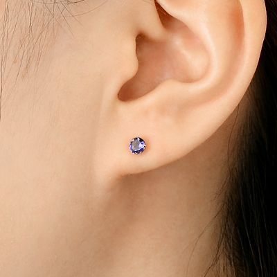 イエローゴールドスタッドピアス