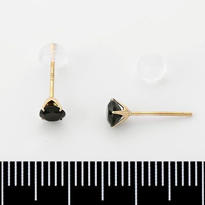 イエローゴールドスタッドピアス