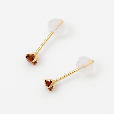 イエローゴールドスタッドピアス