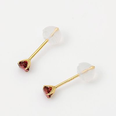 イエローゴールドスタッドピアス