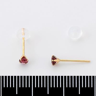 イエローゴールドスタッドピアス