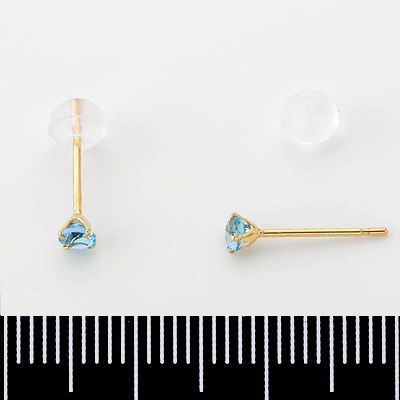 イエローゴールドスタッドピアス