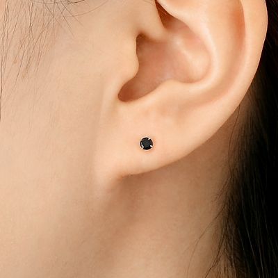 イエローゴールドスタッドピアス