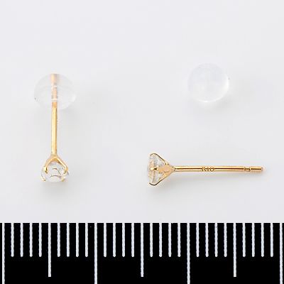 イエローゴールドスタッドピアス