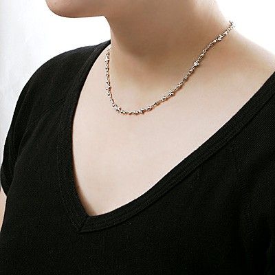 シルバーネックレス