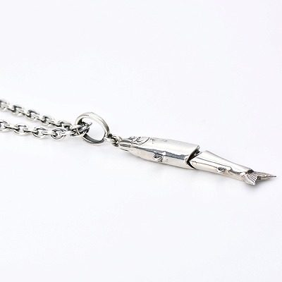 シルバーネックレス