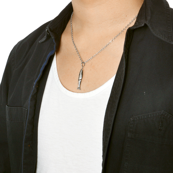 シルバーネックレス