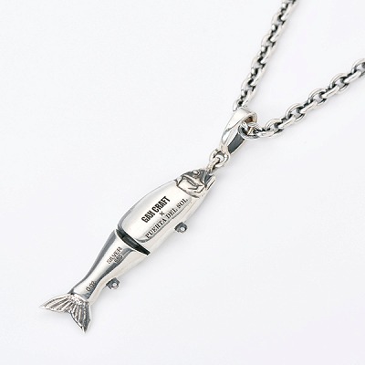 シルバーネックレス