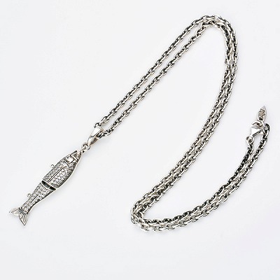 シルバーネックレス