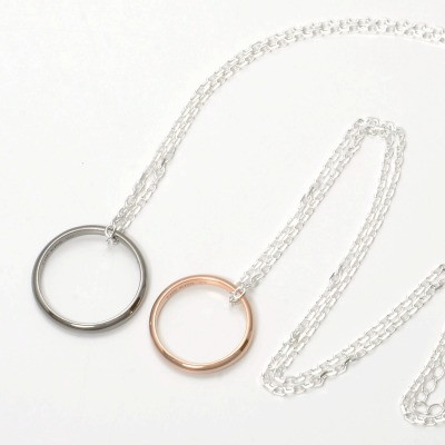 シルバーペアネックレス