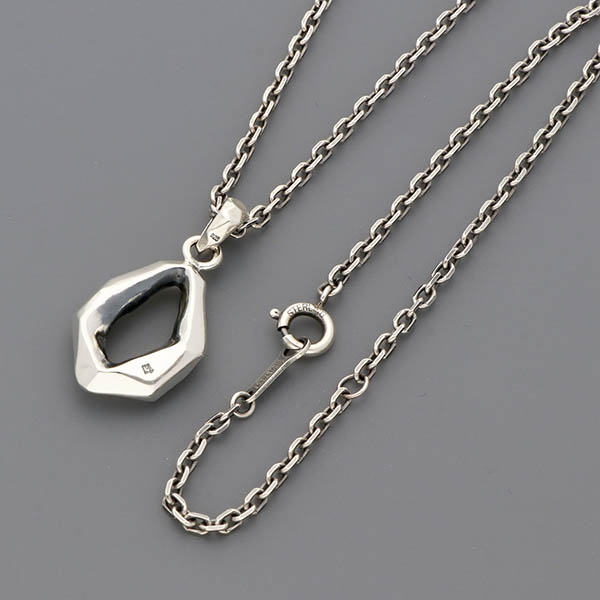 シルバーネックレス