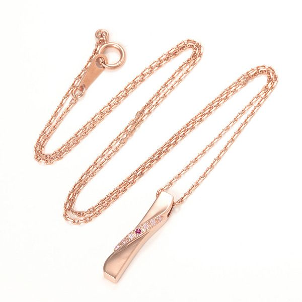 シルバーネックレス