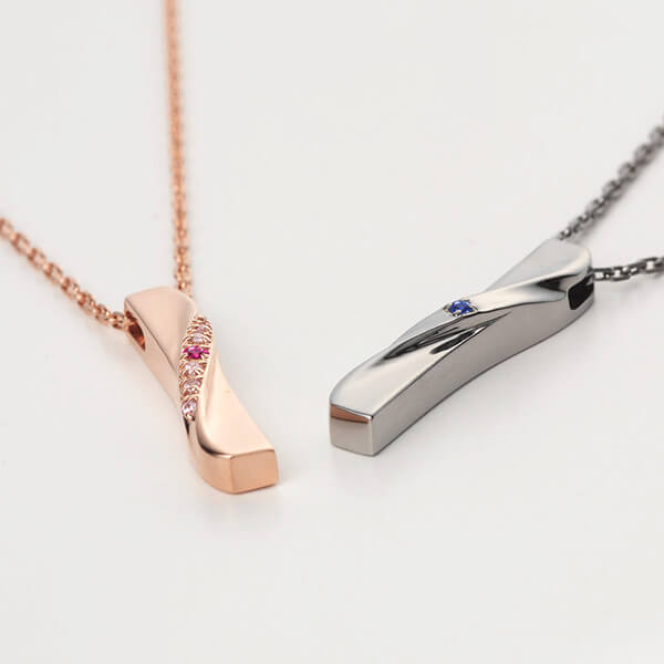 シルバーペアネックレス