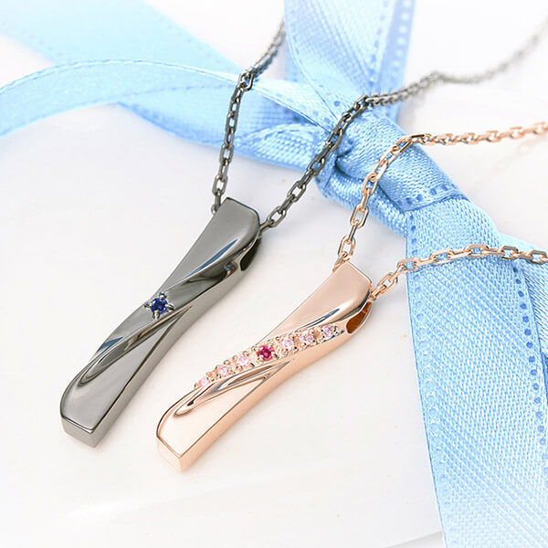 シルバーペアネックレス