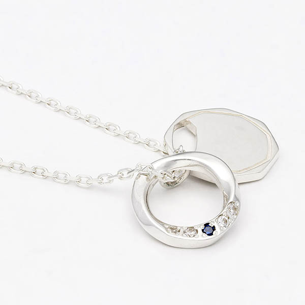 シルバーペアネックレス