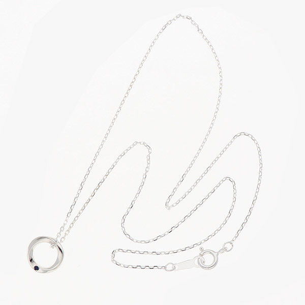 シルバーネックレス