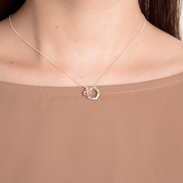 シルバーペアネックレス