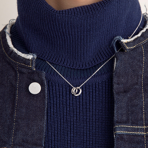 シルバーペアネックレス