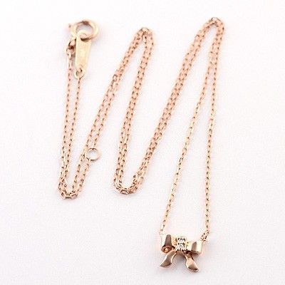 ピンクゴールドネックレス