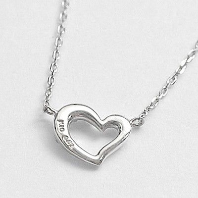 ホワイトゴールドネックレス