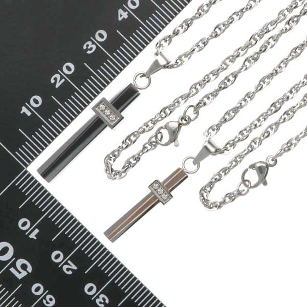 ステンレスペアネックレス