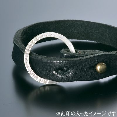 レザーブレスレット
