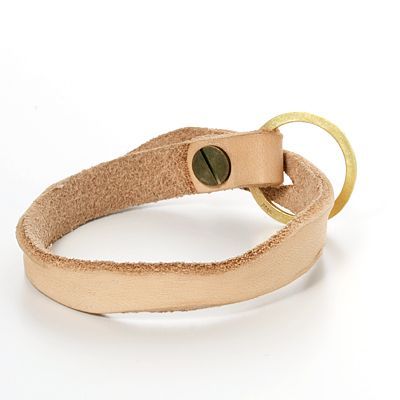 レザーブレスレット